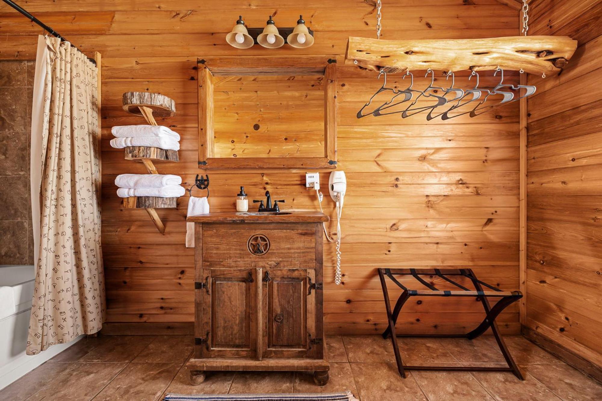 Enchanted Rockview Cabins Crabapple Oda fotoğraf